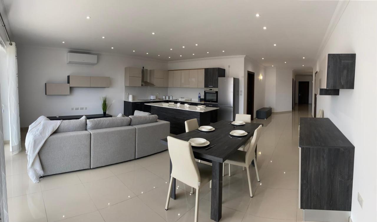 New 3 Bedroom Apartment Close To Airport Zurrieq Buitenkant foto